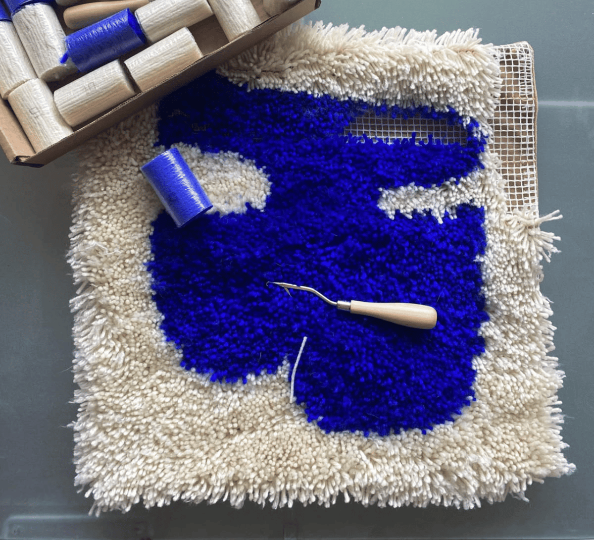 Smyrna Latch Hook Cushion Kit - Organic Blue Beige Flatpackpony