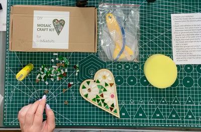 mosaic kit in use